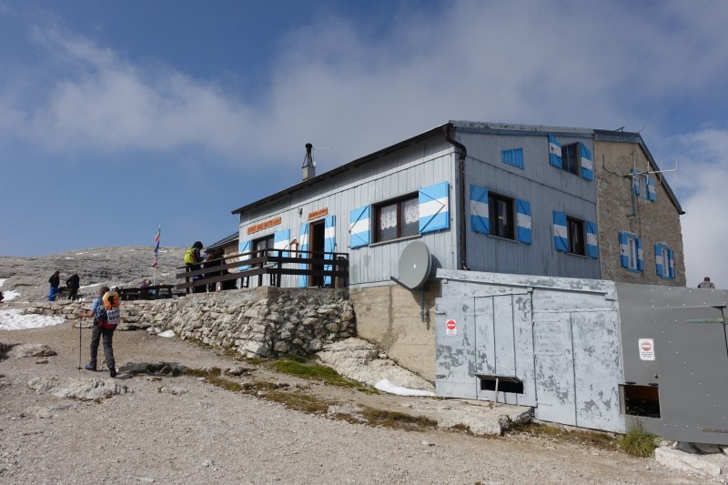 Pisciadùhütte - Cima Piscadu - L Antersass - Rifugio Boè - Piz Boè - Piza de Lech Dlace - Franz-Kostner-Hütte