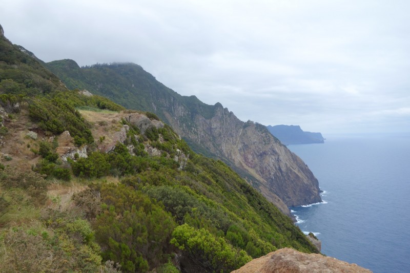 Porto da Cruz - Espigo Amarelo - Boca do Risco - Abrigo de Passageiros - Pico do Facho - Machico