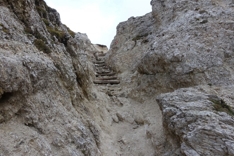 Puezhütte - Sass da Ciampac - Grödner Joch - Pisciaduhütte