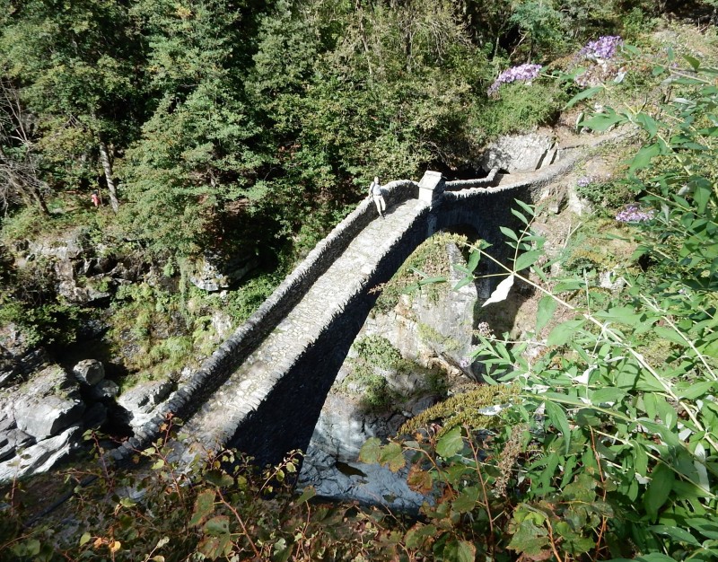 Rasa - Ponte Romano- Intraga