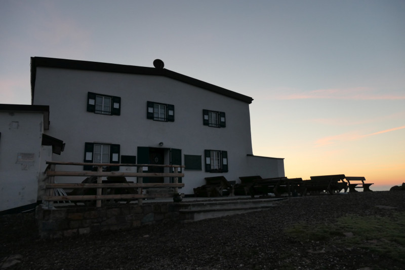 Rittner-Horn-Haus - Sarner Scharte - Villanderer Berg - Pfroderalm - Stfflhtte