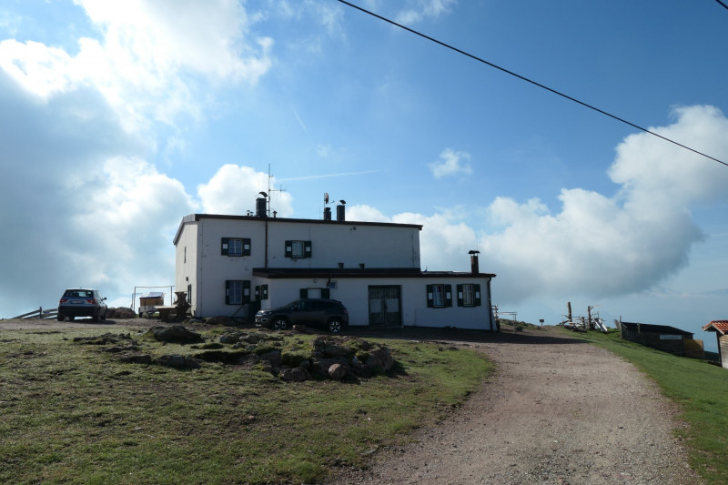 Rittner-Horn-Haus - Sarner Scharte - Villanderer Berg - Pfroderalm - Stfflhtte