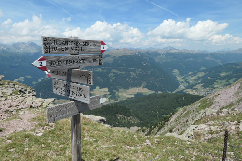 Rittner-Horn-Haus - Sarner Scharte - Villanderer Berg - Pfroderalm - Stfflhtte