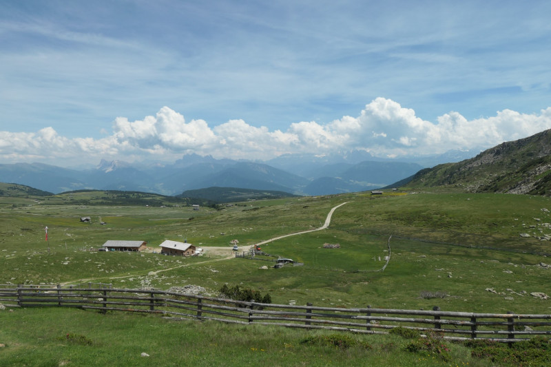 Rittner-Horn-Haus - Sarner Scharte - Villanderer Berg - Pfroderalm - Stfflhtte