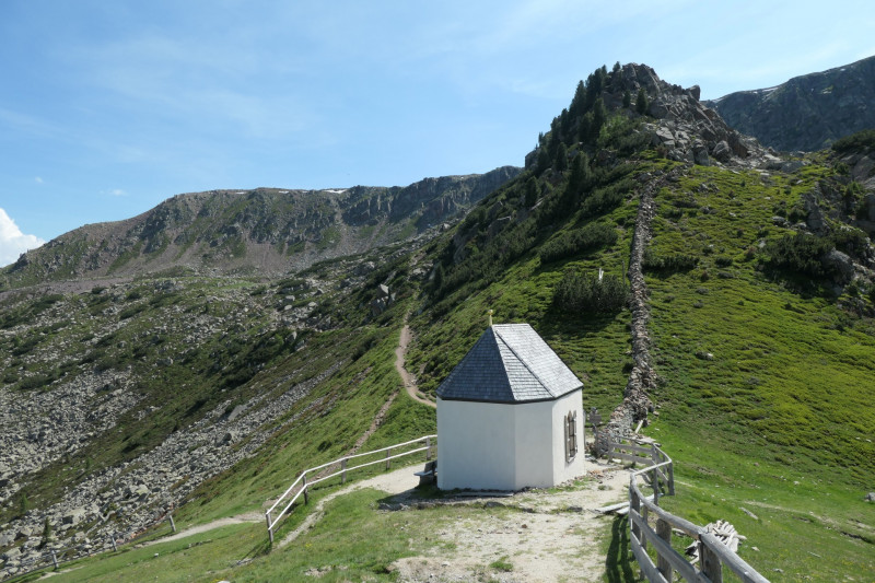 Rittner-Horn-Haus - Sarner Scharte - Villanderer Berg - Pfroderalm - Stfflhtte