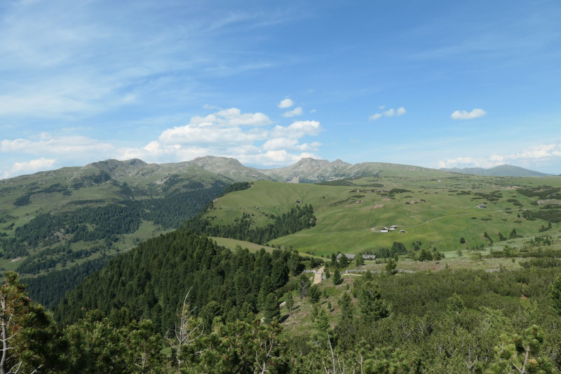 Rittner-Horn-Haus - Sarner Scharte - Villanderer Berg - Pfroderalm - Stfflhtte