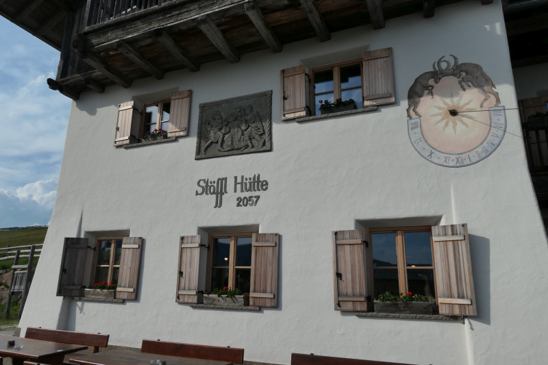Rittner-Horn-Haus - Sarner Scharte - Villanderer Berg - Pfroderalm - Stfflhtte