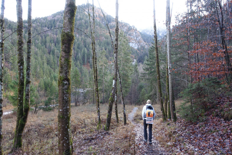 Sportplatz Eschenlohe - Zundereck - Zunderkopf Ester Gebirge