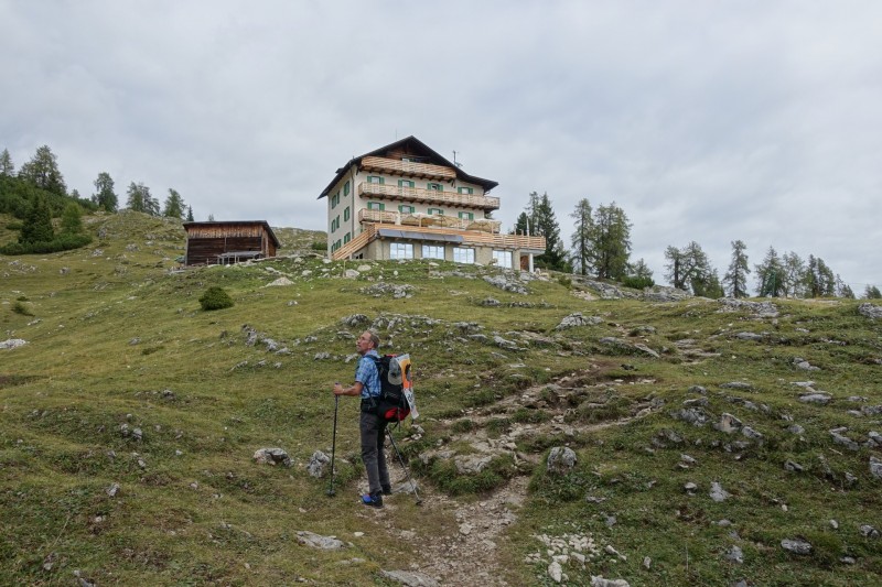 Stern-La Villa - Ütia Gardenacia - Puezhütte