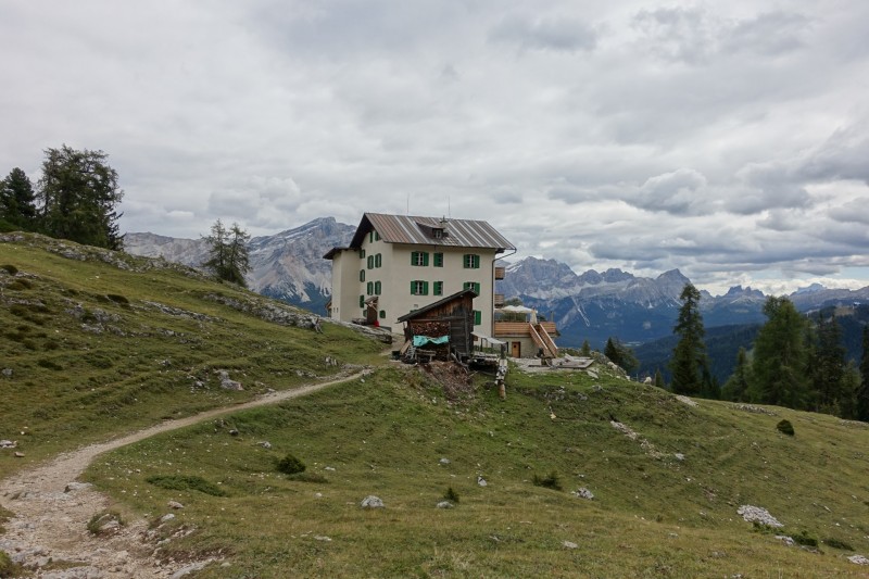 Stern-La Villa - Ütia Gardenacia - Puezhütte